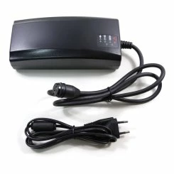 GO SwissDrive Ladegerät Li-Ion 42 Volt 4A Für 36V Akku Kompakt Ohne Lüfter, Mit Rosenberger Stecker Bis Mod. 2017 Bike-Bus